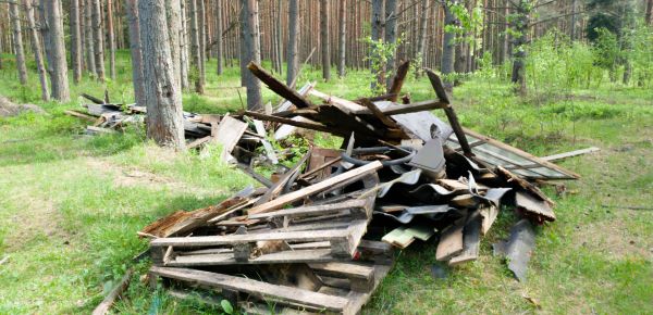 Debris Removal Service in Bettendorf