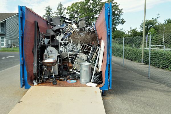Scrap Removal Service in Bettendorf
