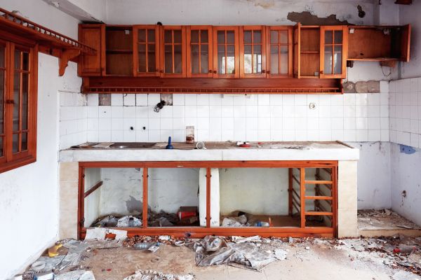 Cabinet Disposal in Bettendorf