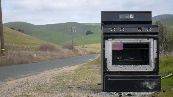 Oven Disposal Service in Bettendorf