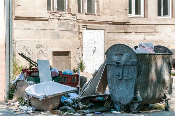 Residential Junk Hauling in Bettendorf