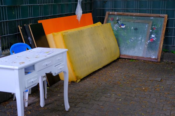 Old Furniture Disposal in Bettendorf